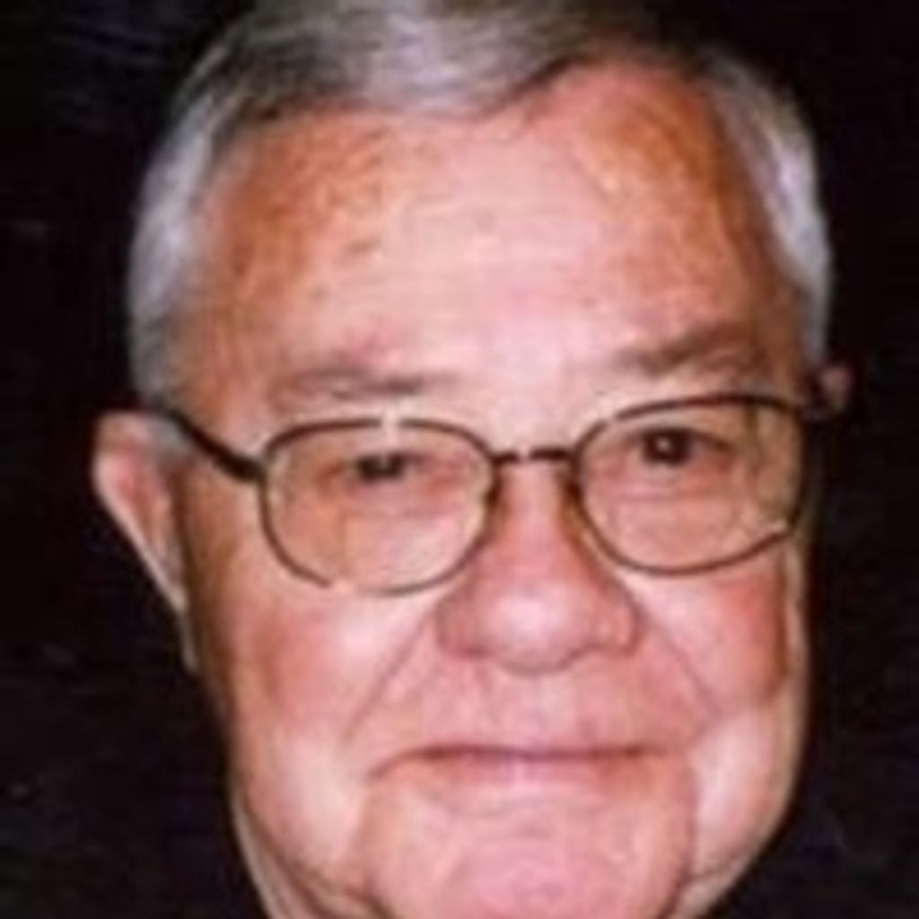 Donald  R. Dussliere