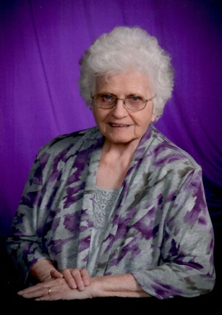 Ila Eckmann Profile Photo