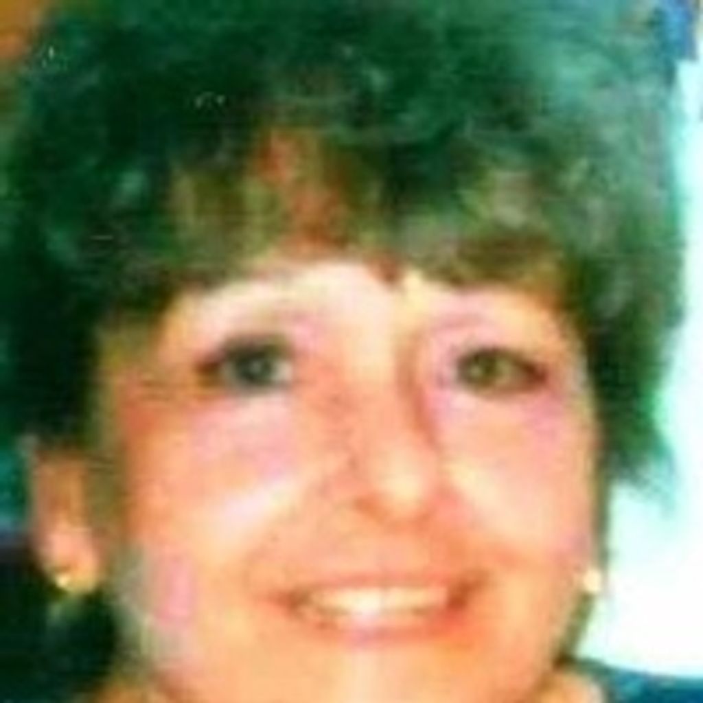 Carolyn Wausceile Vanhooser