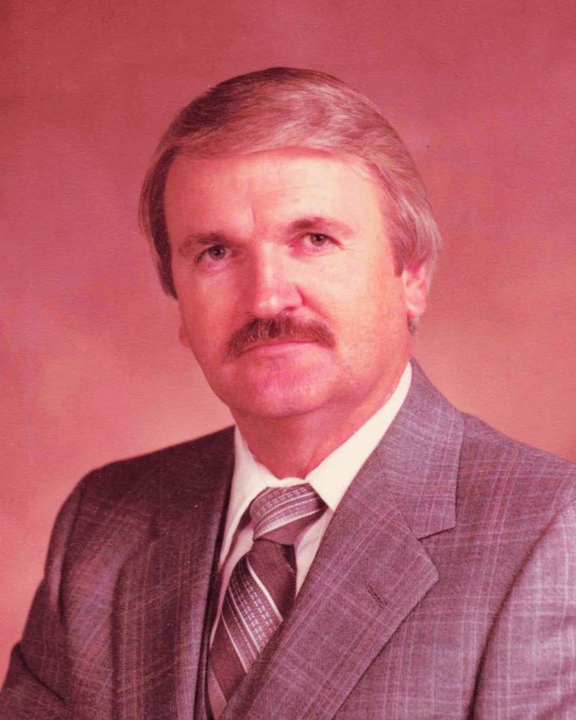 Cary William Hennen