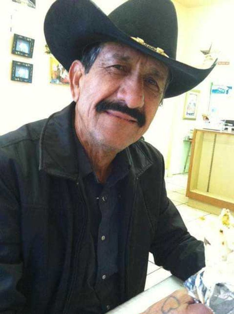Ramon Quiroz