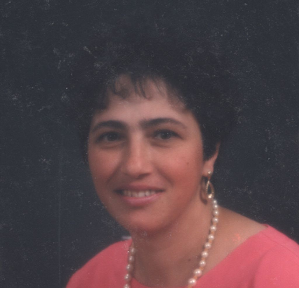 Hermenegilda "Gigi" Leal