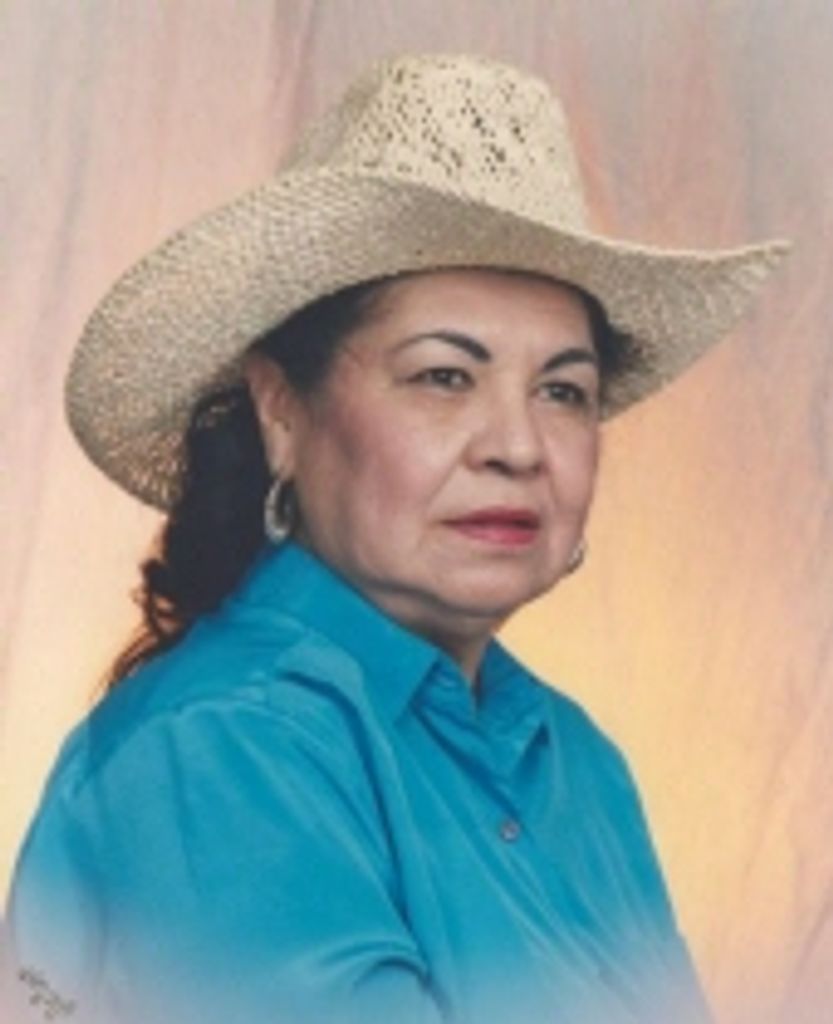 Maria L. Quinonez
