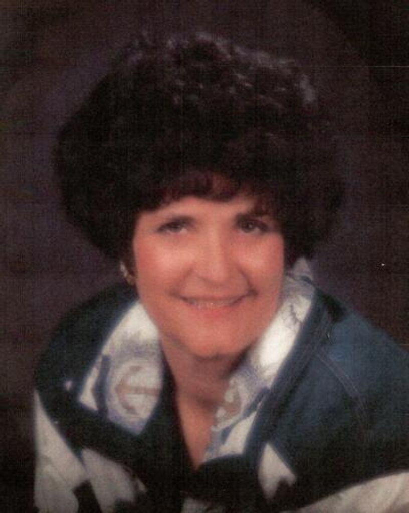 Carol Sue Huddleston Holden Profile Photo