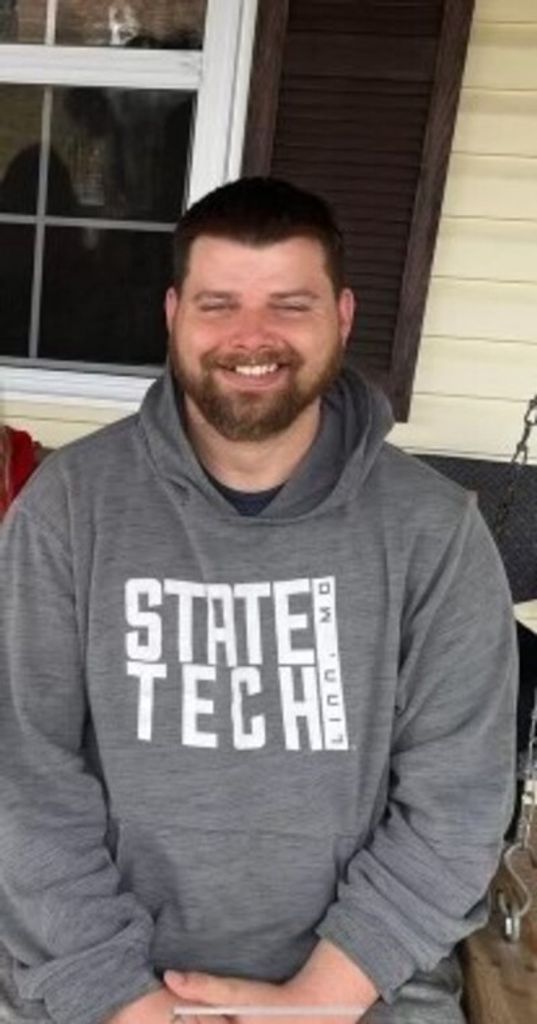 Jeremy Michael Nixon Profile Photo
