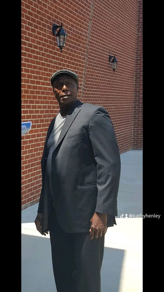 Mr. Darrell Clark Henley