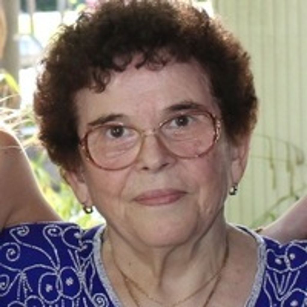 Stoja Damljanovic Profile Photo