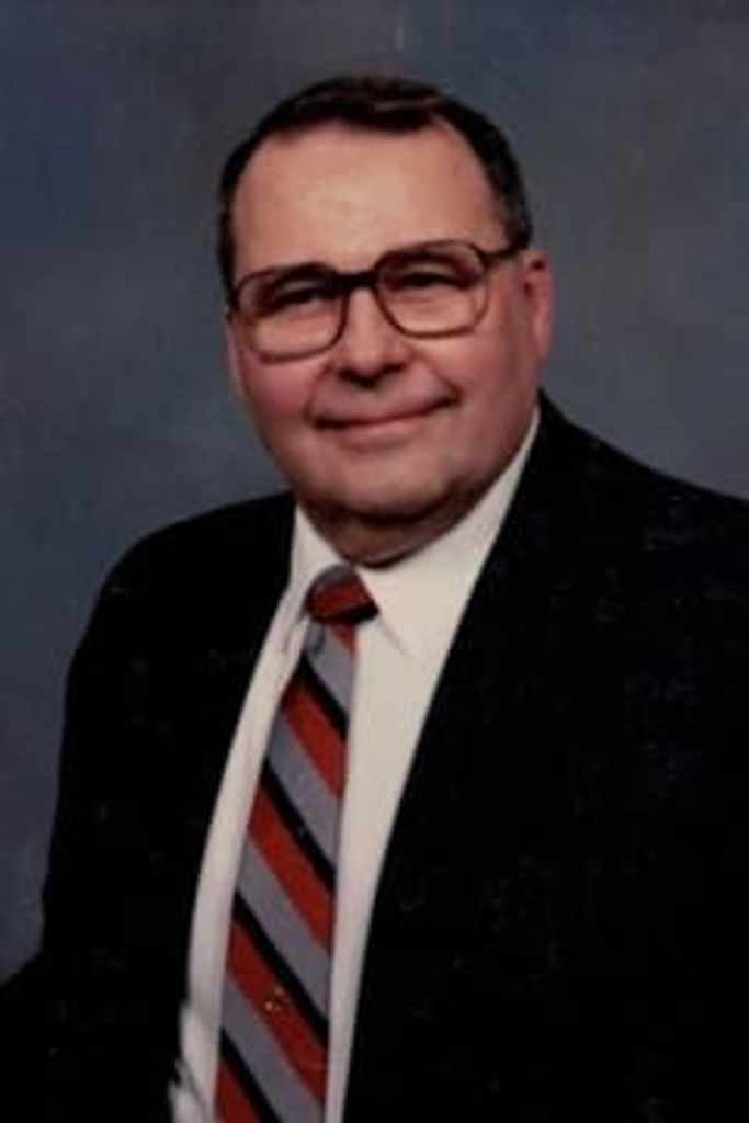 Alan R Mcmullen