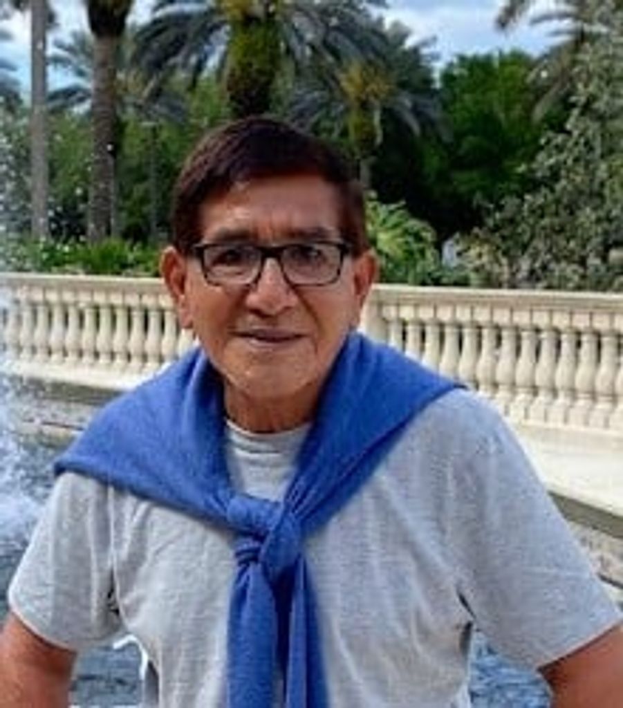Alberto Fernandez Profile Photo