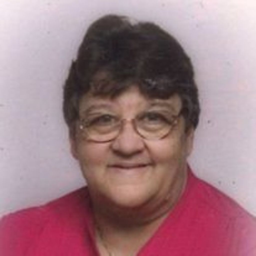 Pamela  Mae Hilton
