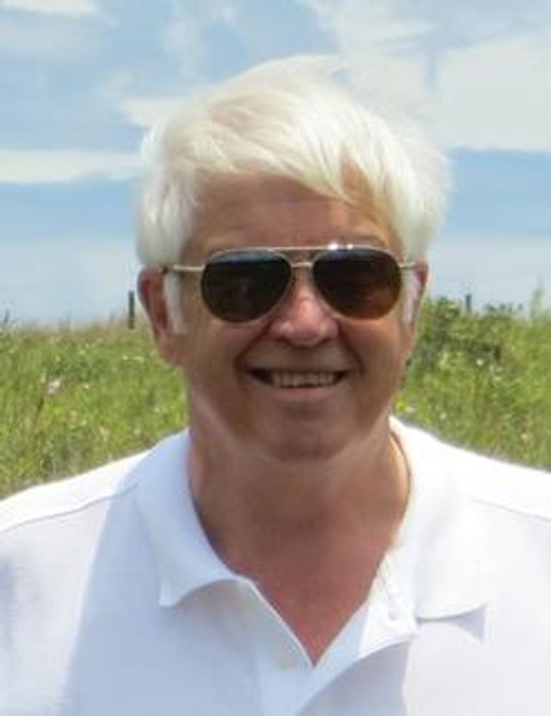 Lawrence R. Phillips Profile Photo