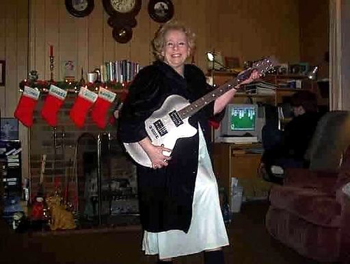 Loretta Rogers photo gallery thumbnail 37 of 126