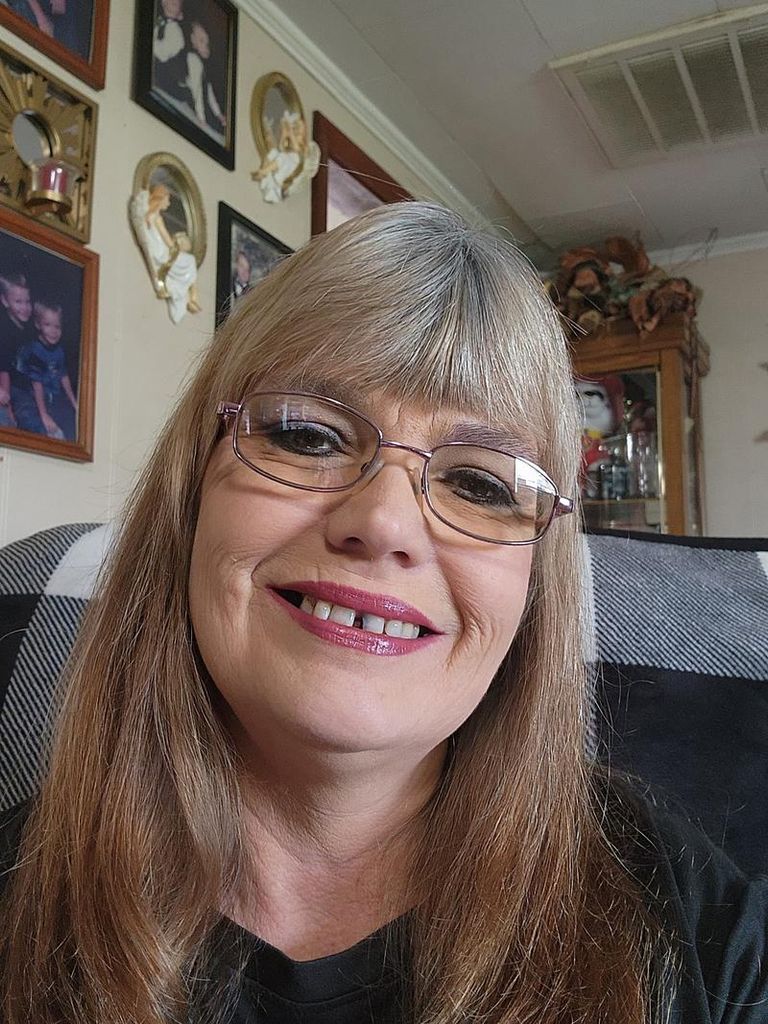 Tonya Sue Richardson Profile Photo