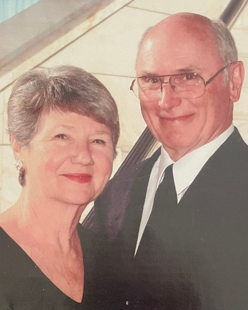 Winnie and Tom Holley, Jr. Profile Photo