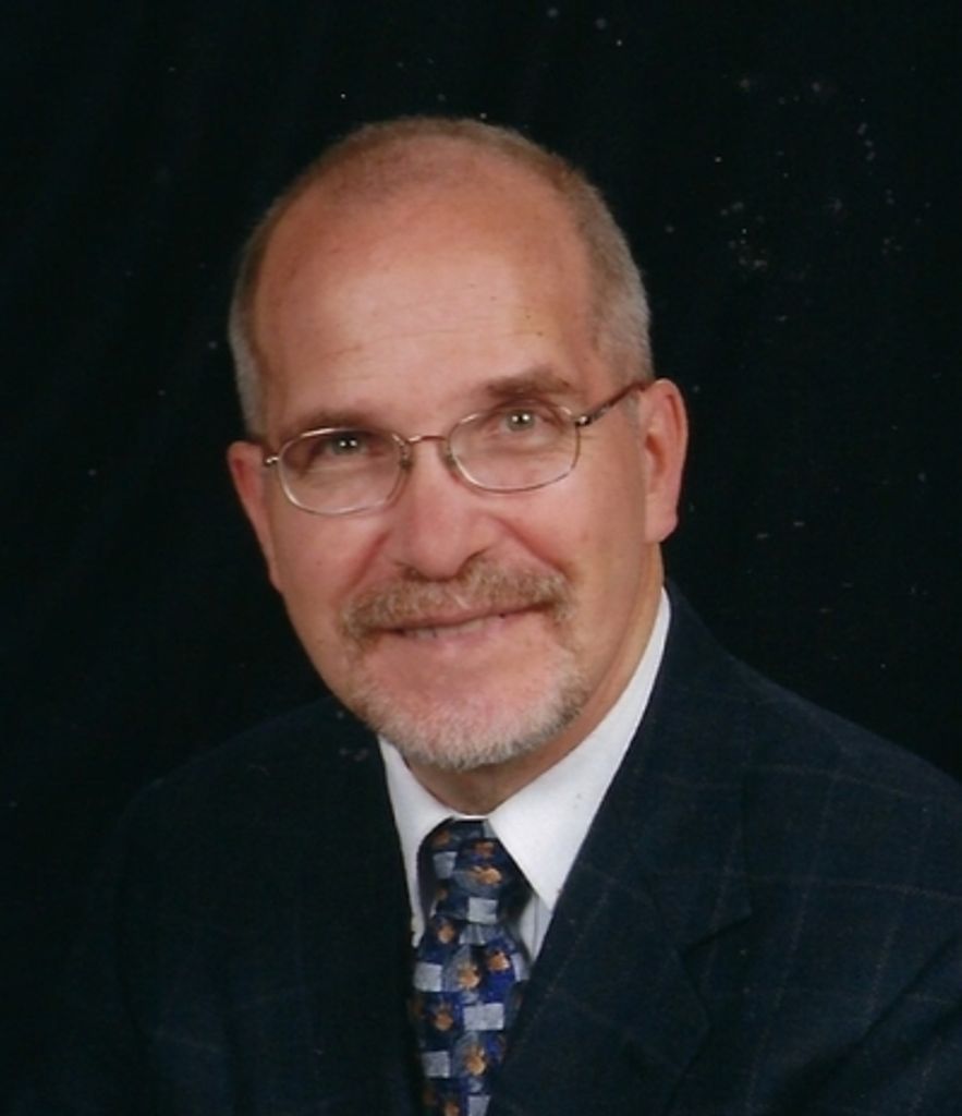 Dr. Mark Robert Hagen Profile Photo
