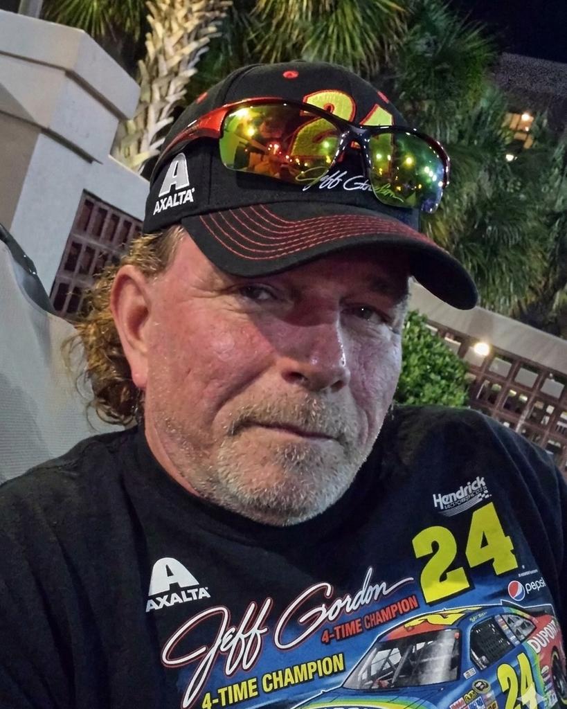 Sean Michael Johnston Profile Photo