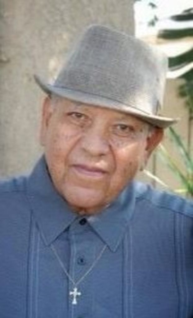 John R Maciel Profile Photo