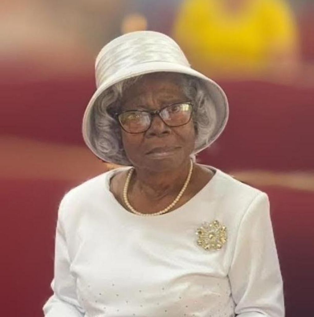 Ms. Agnes Waugh Profile Photo