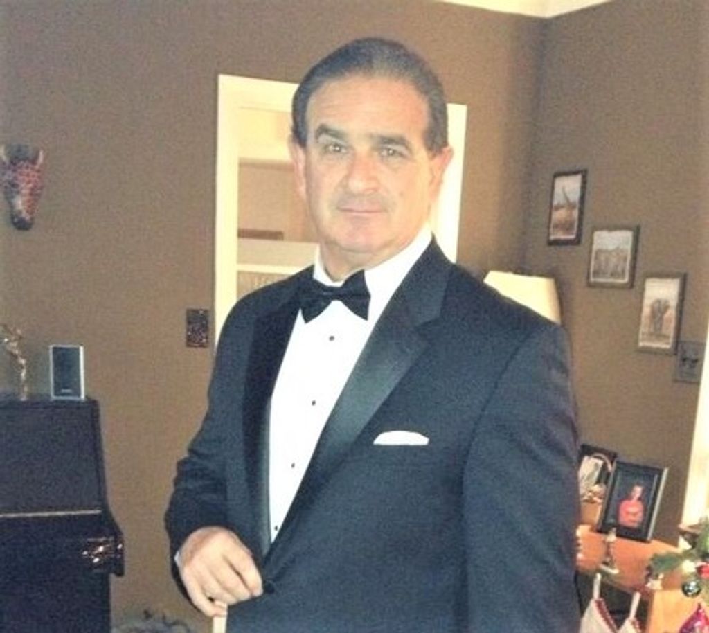 Andrew Constantinides Profile Photo