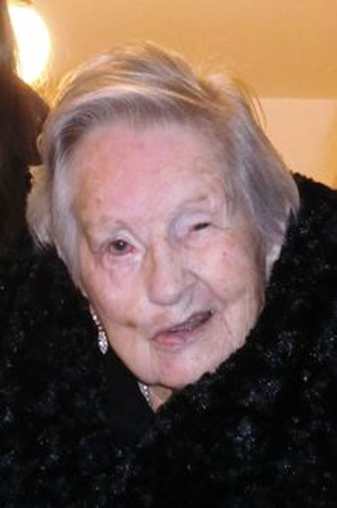 Anna Mae Fisher