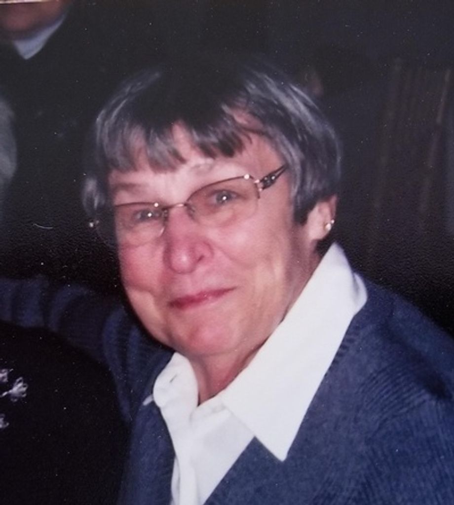 Helen Johnson Profile Photo