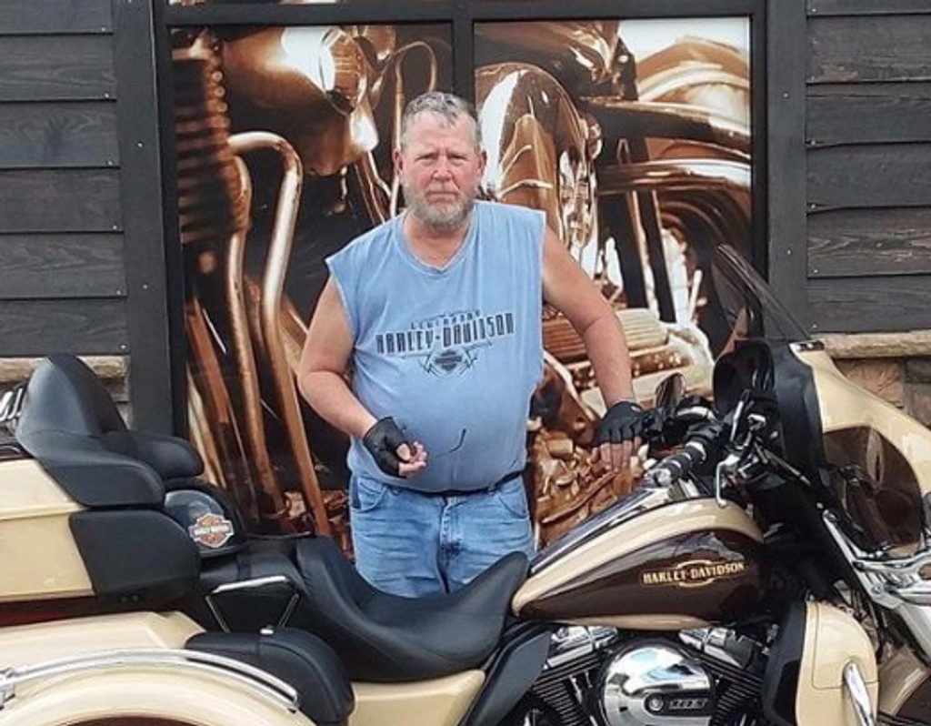John Edward "Breadman" Holcomb Profile Photo