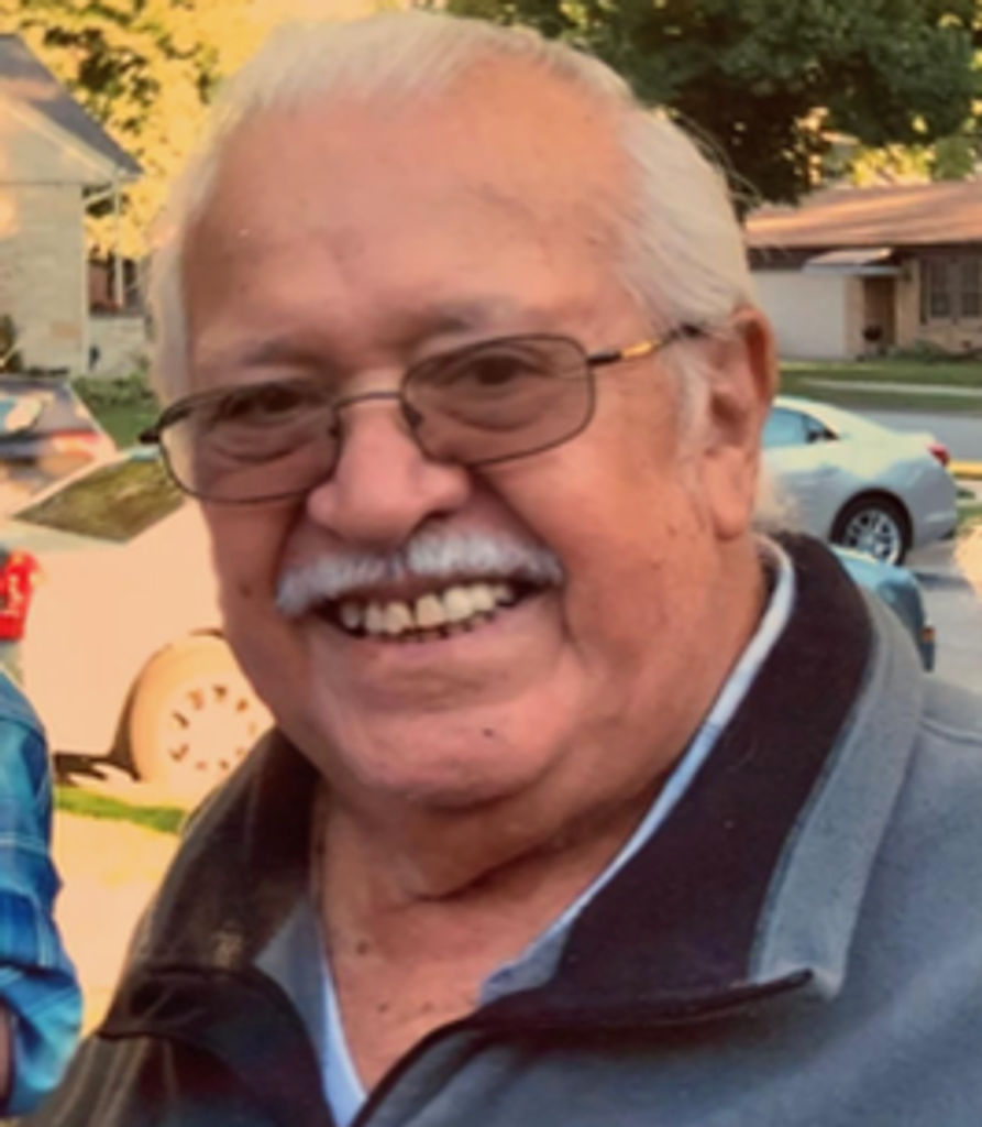 Raul Terriquez Profile Photo