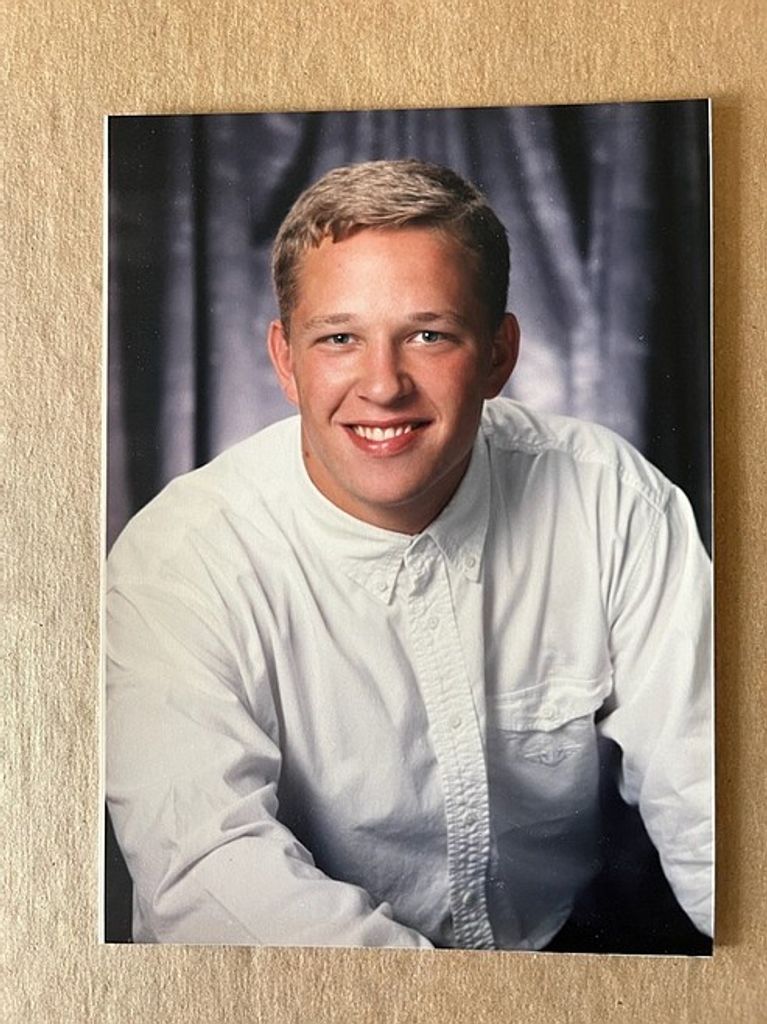 Robert (Bobby) William Andrew Simpson