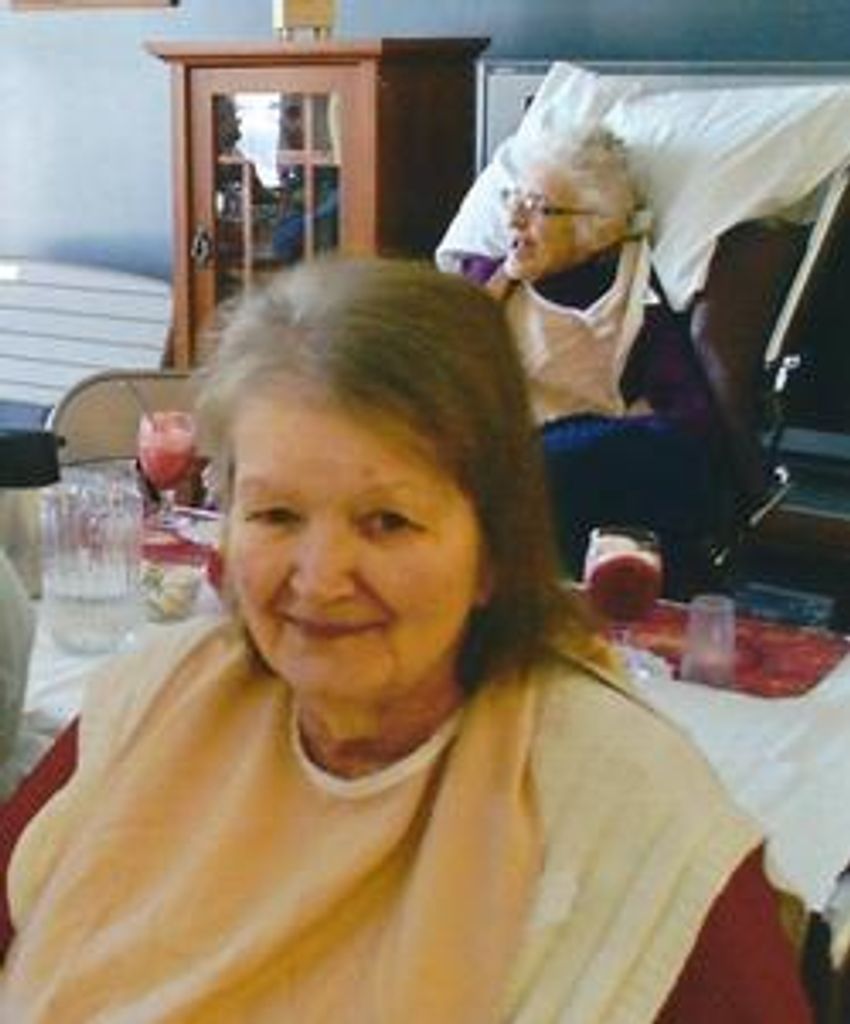 Donna Mae Mckenzie - Stellflue Profile Photo