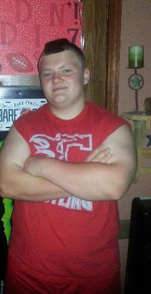 Derek  M. Holton