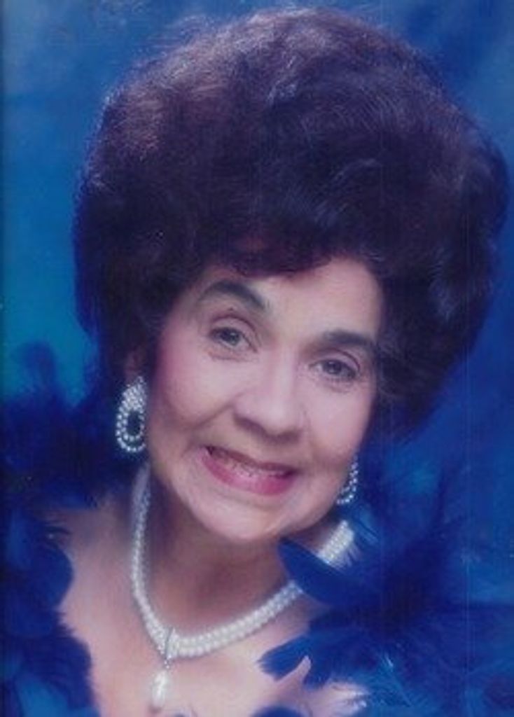 Flora Lovio Garcia