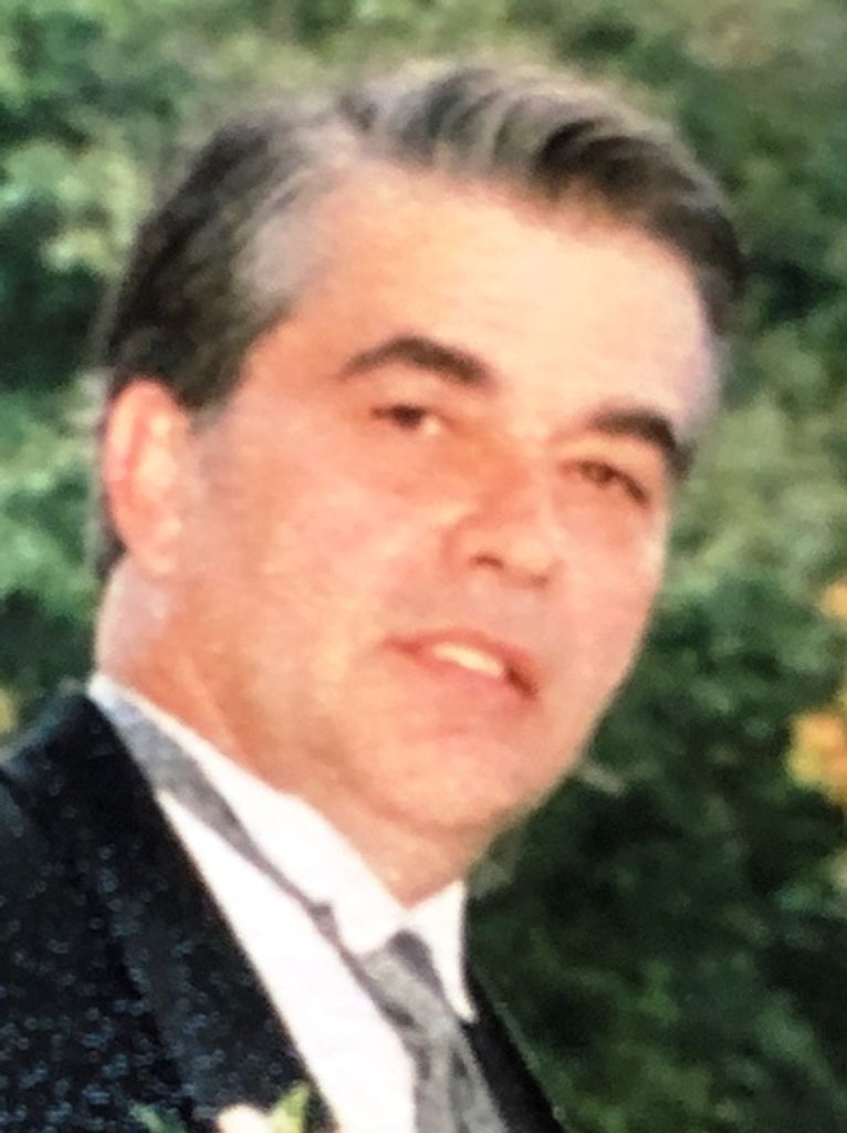 Daniel S. Hull Profile Photo