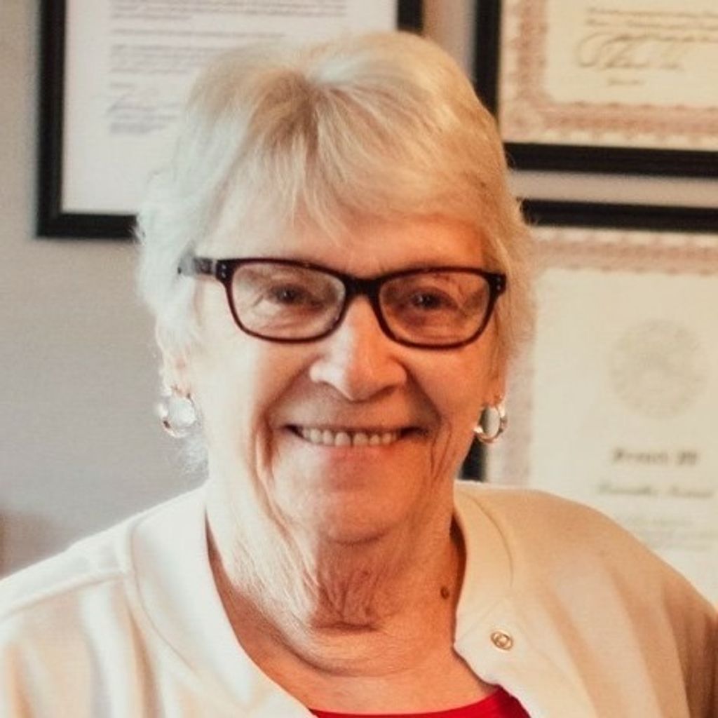 Donna Bowman Profile Photo