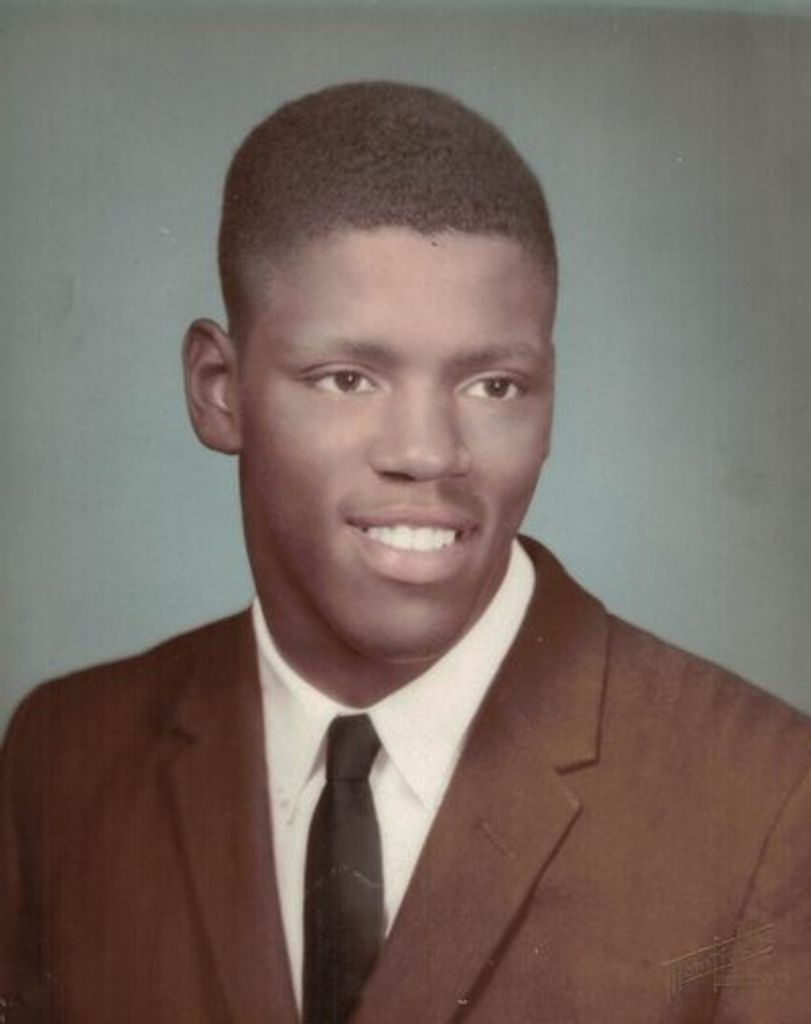 Handy Thorn Profile Photo