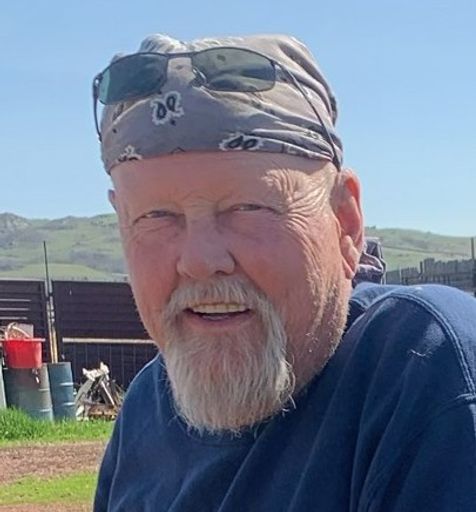 Bruce Lind's obituary image