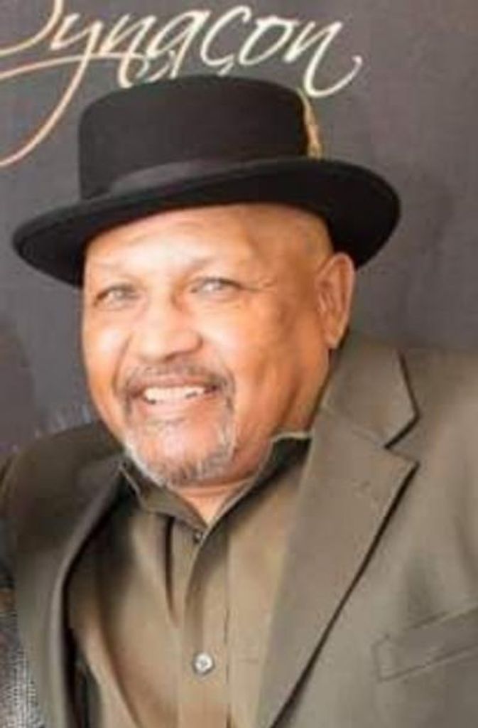 Fred Douglas Brothers Profile Photo