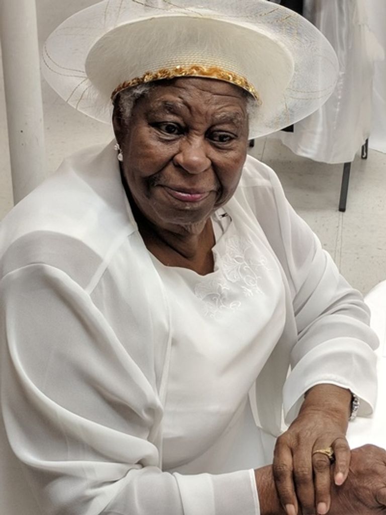Maxine Ethel Brown Profile Photo