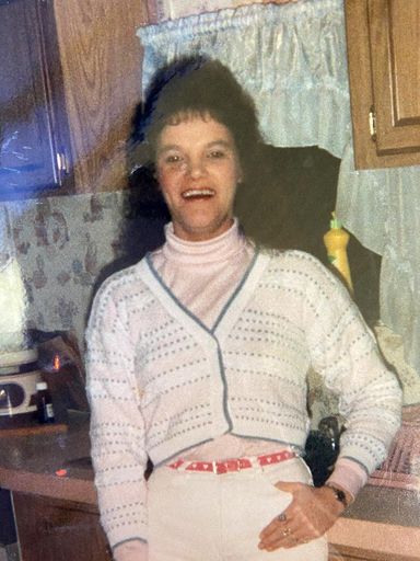 Linda Gail Borden Mcgee photo gallery thumbnail 60 of 74