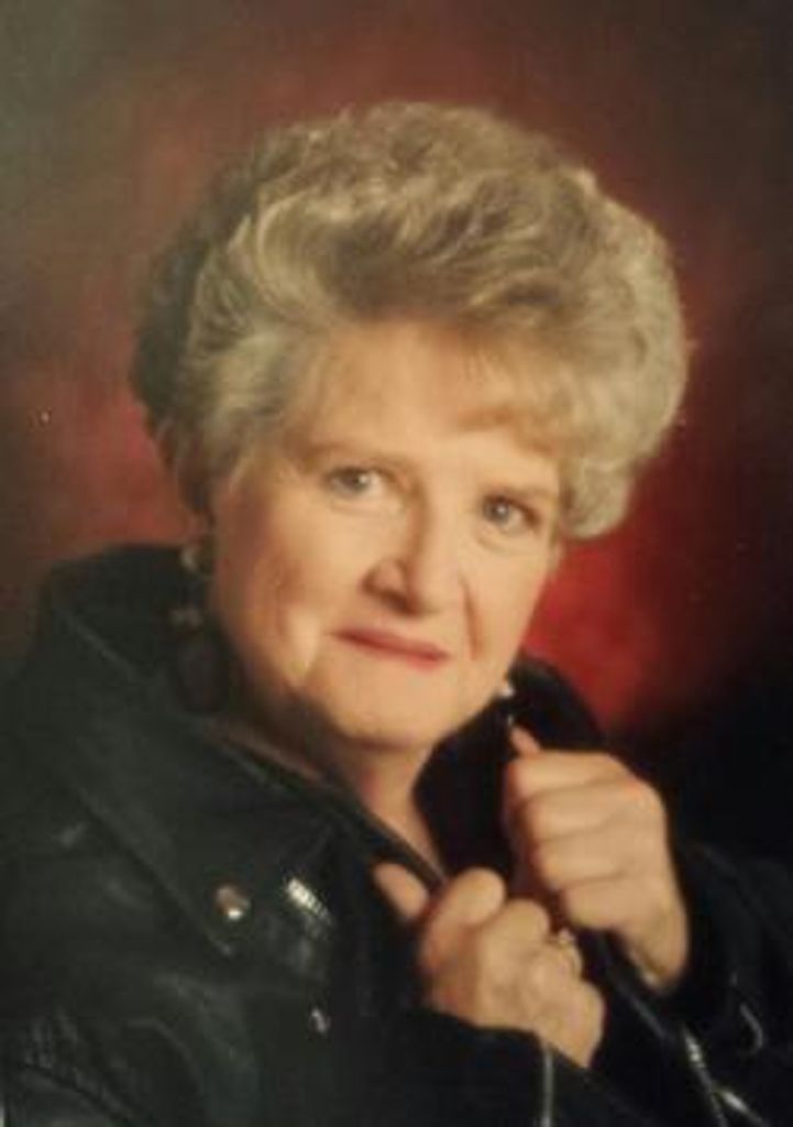 Alice Robbins Profile Photo