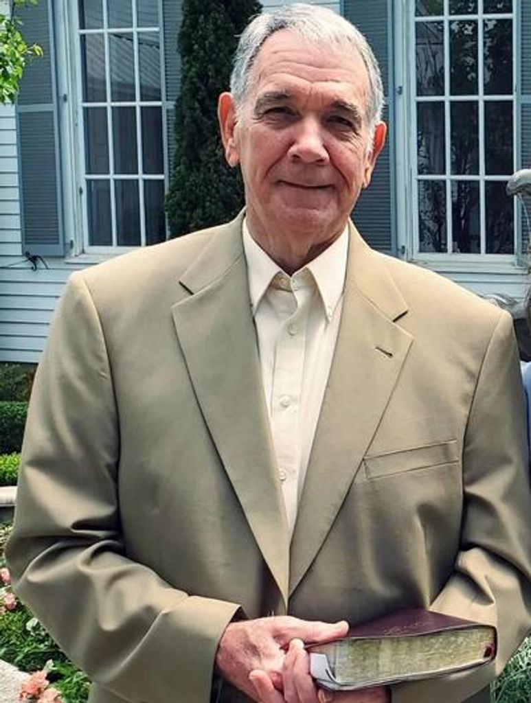 Joseph Decosta Williamson Profile Photo