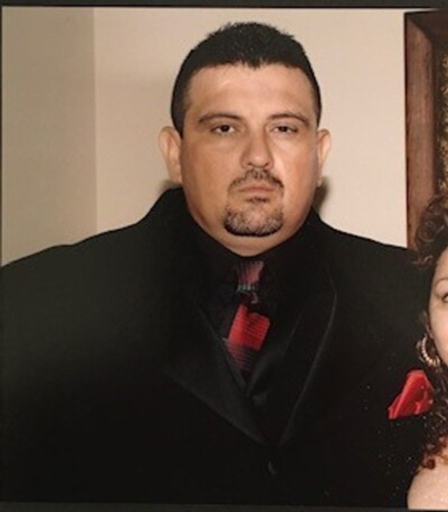 Rodolfo Saenz Profile Photo
