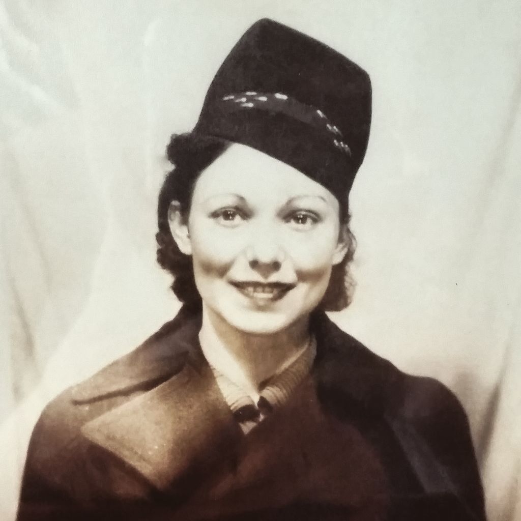 Delphine L. Restis
