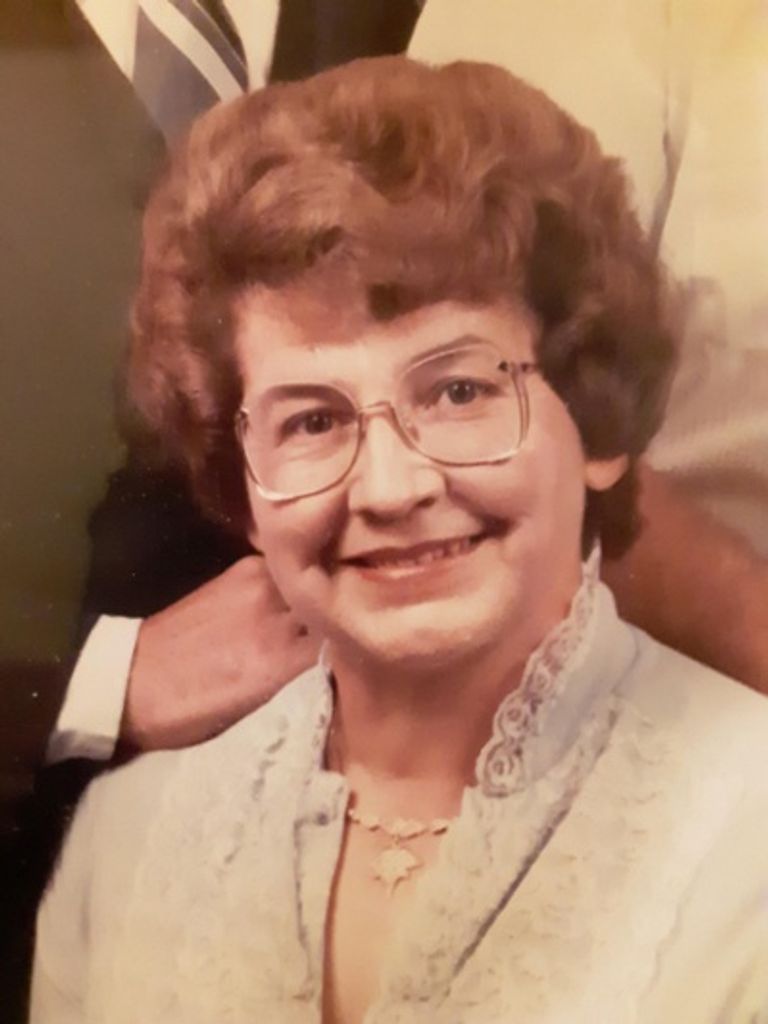 Darlene Joan Tlustos