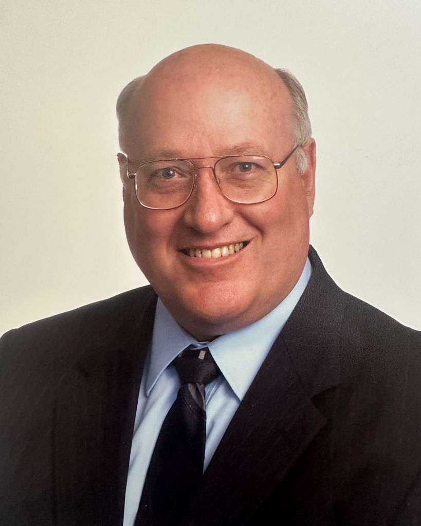 Scott Clark Robison Profile Photo