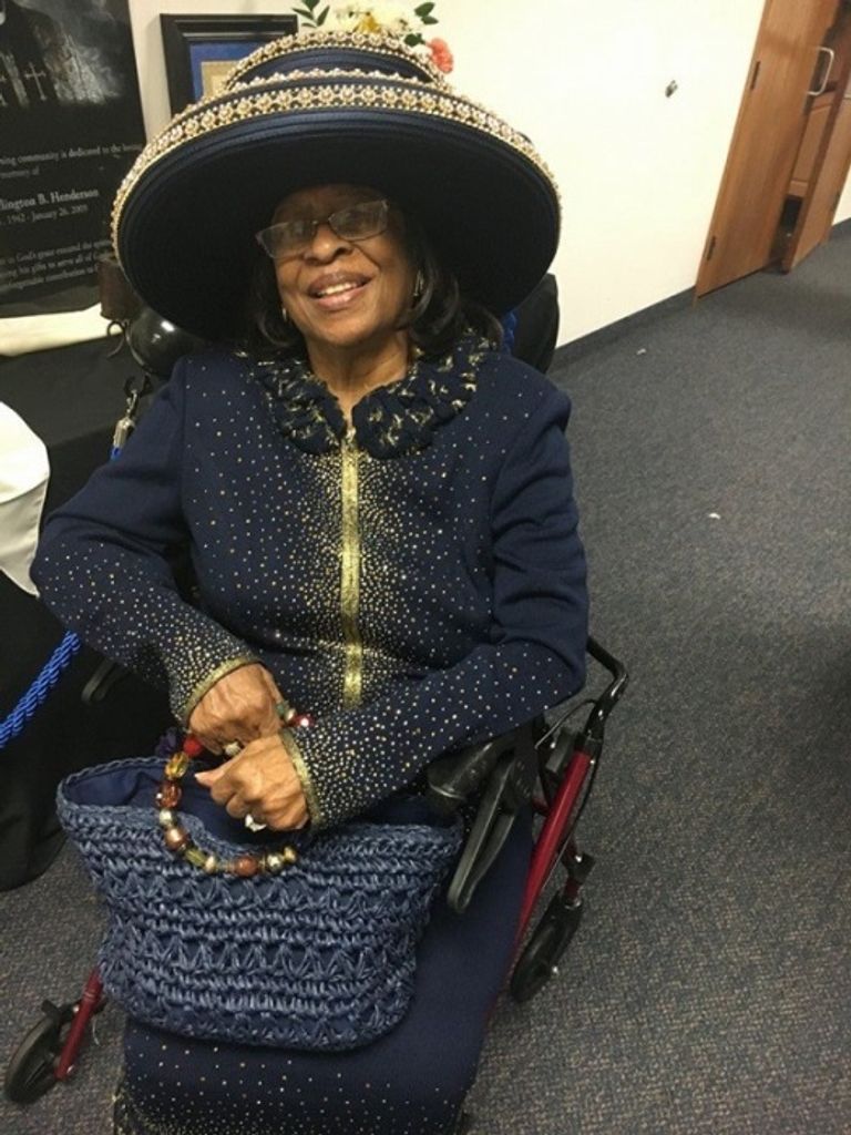 Mary Lee Henderson