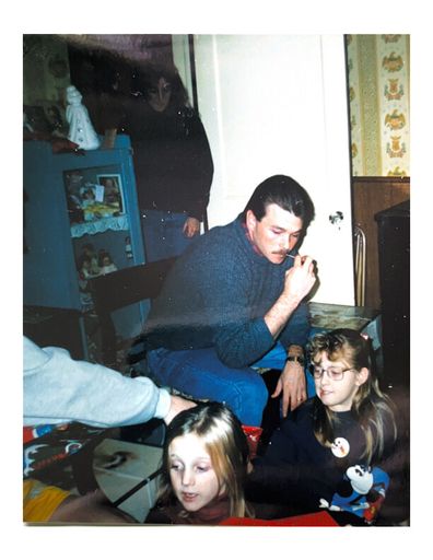 Willard R Woods photo gallery thumbnail 7 of 153