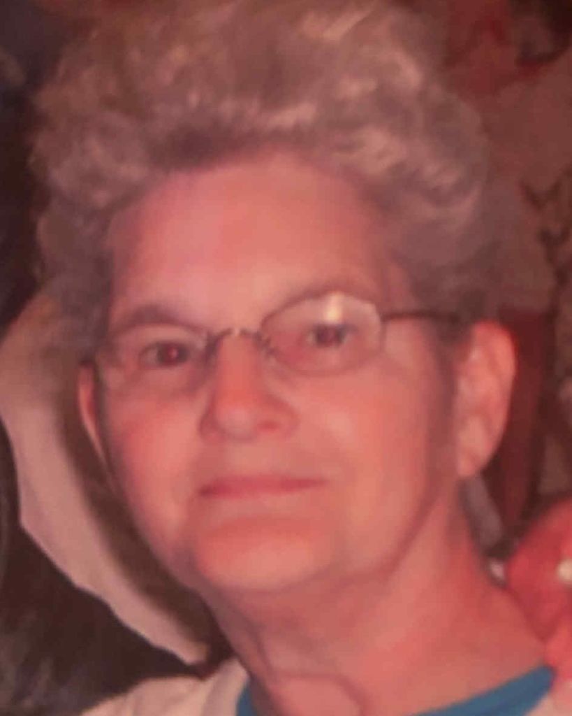 Anna Rose Taylor Profile Photo