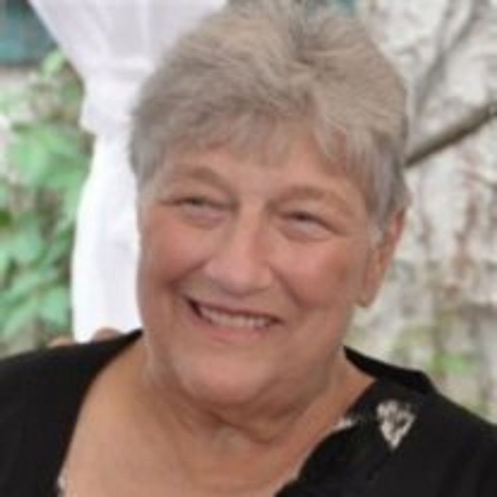 Shirley Molitor