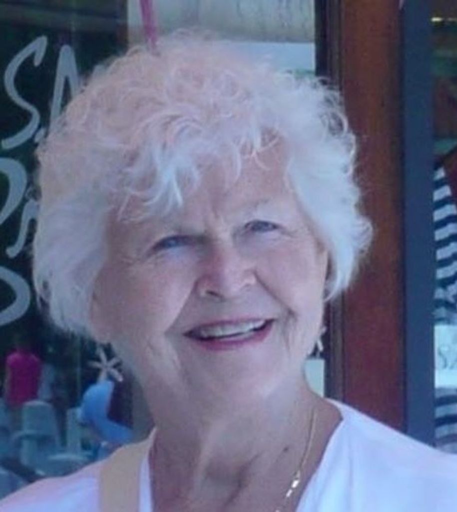 Barbara  Lynne Kelly