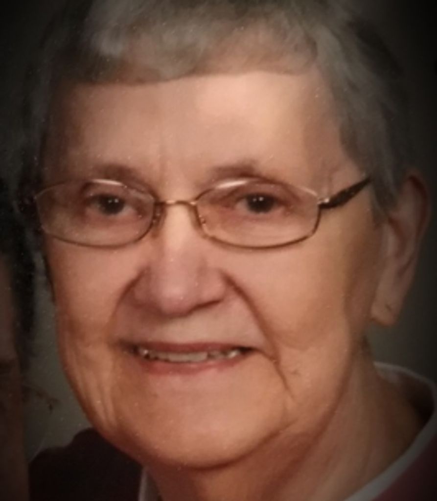 Leona  Esther (Madalinski)  Stough Profile Photo